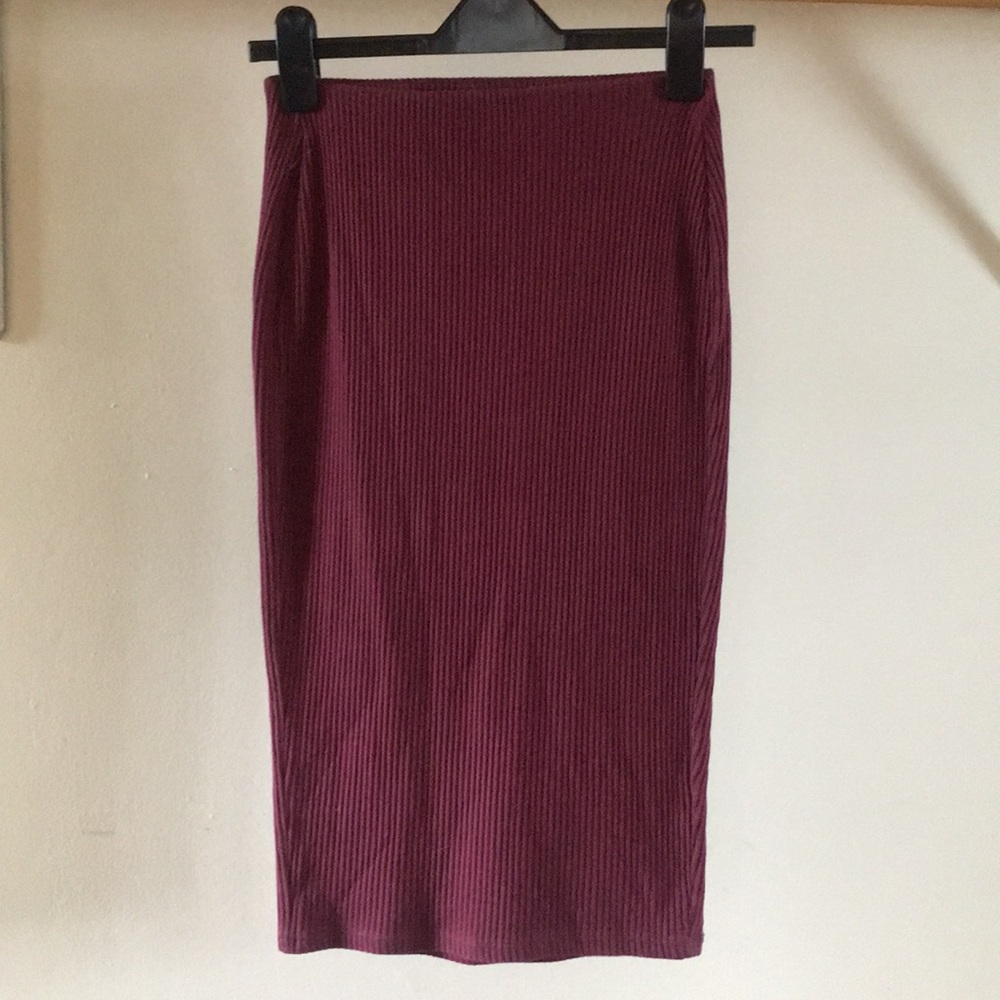 Pencil skirt